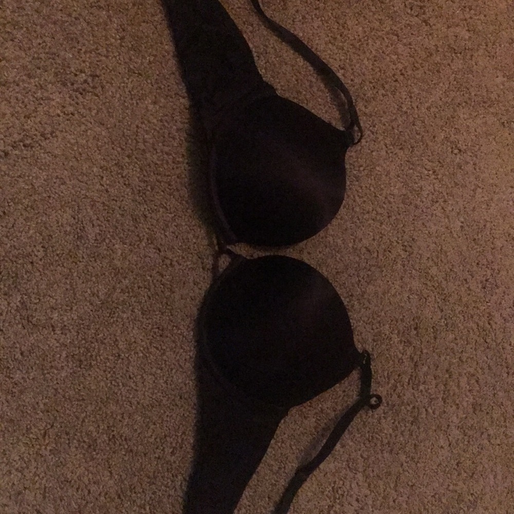 Victoria’s Secret Black miraculous plunge bra